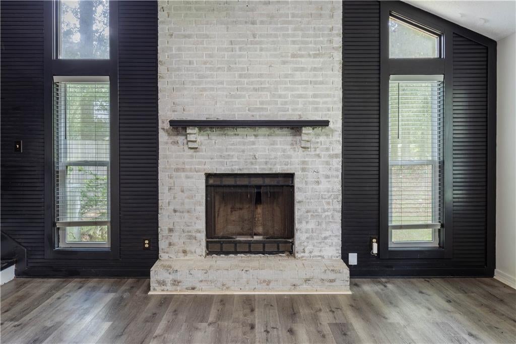 9650 Hamilton Creek Drive S - Photo 4