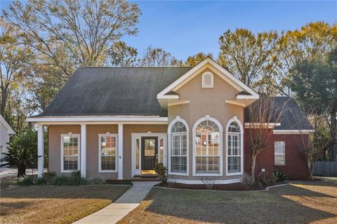 Photo of 9977 Briarcliff Drive S, Mobile, AL 36608 (MLS # 7693440)