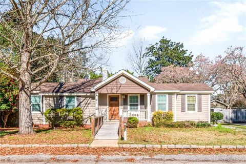 Photo of 10 Hathaway Road S, Mobile, AL 36608 (MLS # 7705555)
