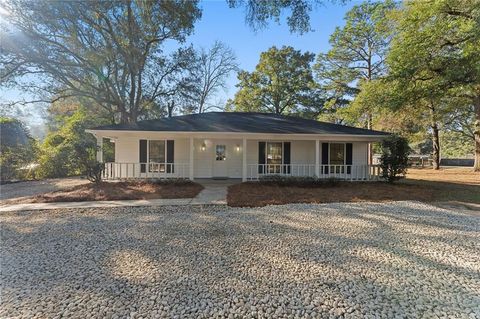 Photo of 2 Lemans Drive N, Satsuma, AL 36572 (MLS # 7691802)