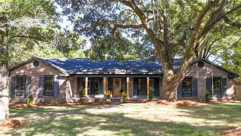 Photo of 305 Trent Mill Court, Mobile, AL 36608 (MLS # 7780329)