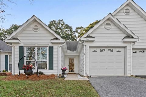 Photo of 660 Spring Lake Court, Mobile, AL 36695 (MLS # 7690385)