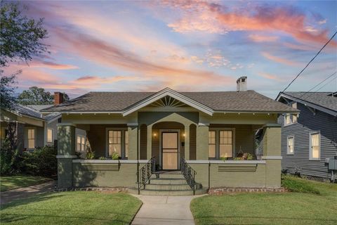 Photo of 24 Mcphillips Avenue, Mobile, AL 36604 (MLS # 7648126)