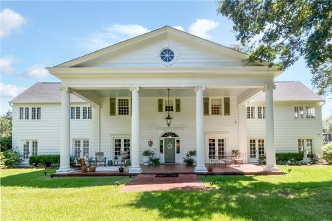 Photo of 3711 Tuthill Place, Mobile, AL 36608 (MLS # 7642462)