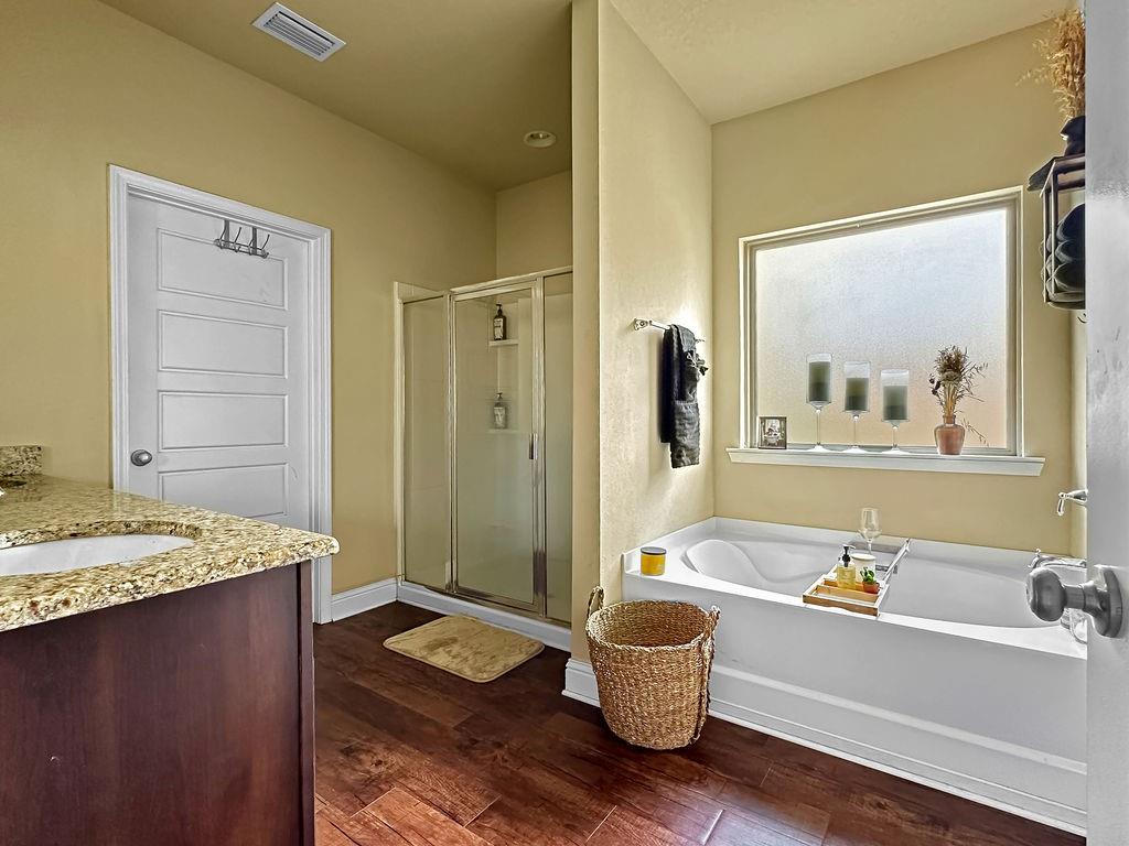 Mobile, Alabama 36695, United States, 4 Bedrooms Bedrooms, ,3 BathroomsBathrooms,Residential,Active,78181