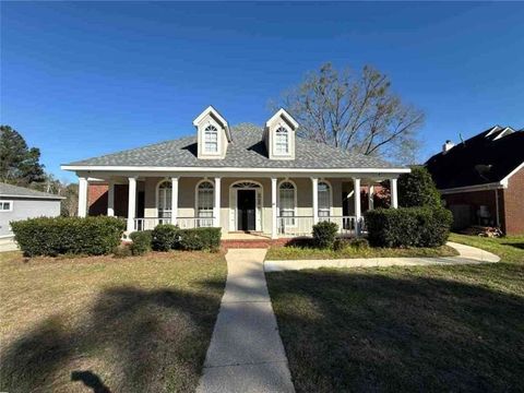 Photo of 3415 Audubon Square E, Mobile, AL 36695 (MLS # 7731694)