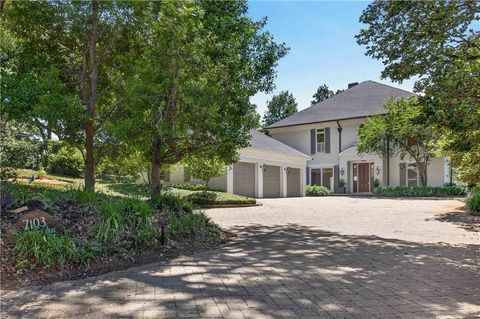 Photo of 7103 Sans Souci Lane, Fairhope, AL 36532 (MLS # 7780245)