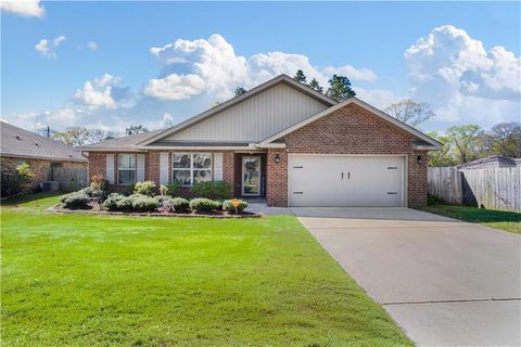 Photo of 8367 Calgary Drive S, Mobile, AL 36695 (MLS # 7738700)