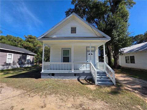 Photo of 272 Burton Avenue, Mobile, AL 36607 (MLS # 7671585) Photo of 272 Burton Avenue, Mobile, AL 36607 (MLS # 7671585)