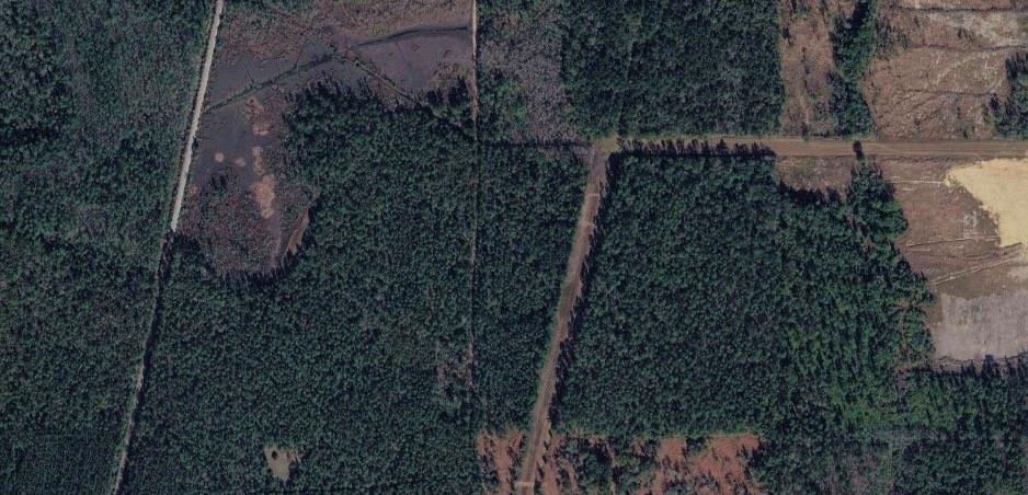 Aerial Map. Depicting the property?s geographic context and surrounding land use