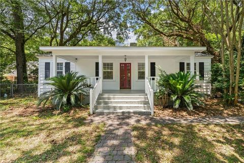 Photo of 4726 Princeton Drive, Mobile, AL 36618 (MLS # 7791723)