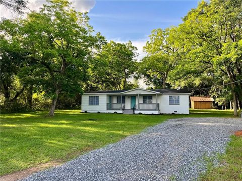 Photo of 8636 Boe Road, Irvington, AL 36544 (MLS # 7711548)