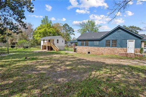 Photo of 606 Dauphin Island Parkway, Mobile, AL 36606 (MLS # 7736684)