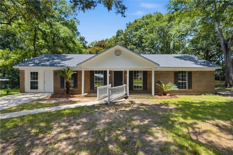 Photo of 7530 Sharon Court, Theodore, AL 36582 (MLS # 7816232)