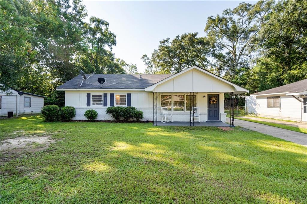 Photo 1 of 22 — 3059 Louise Drive N, Mobile, AL 36606
