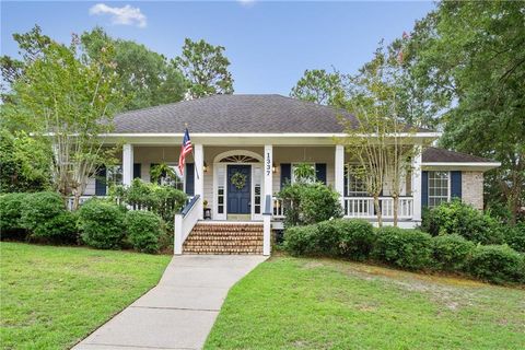 Photo of 1337 Carson Road W, Mobile, AL 36695 (MLS # 7631125)