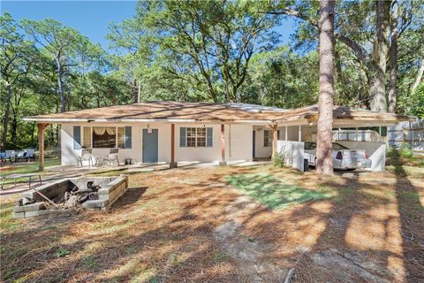 Photo of 1401 Forest Ridge Road E, Mobile, AL 36618 (MLS # 7679204)