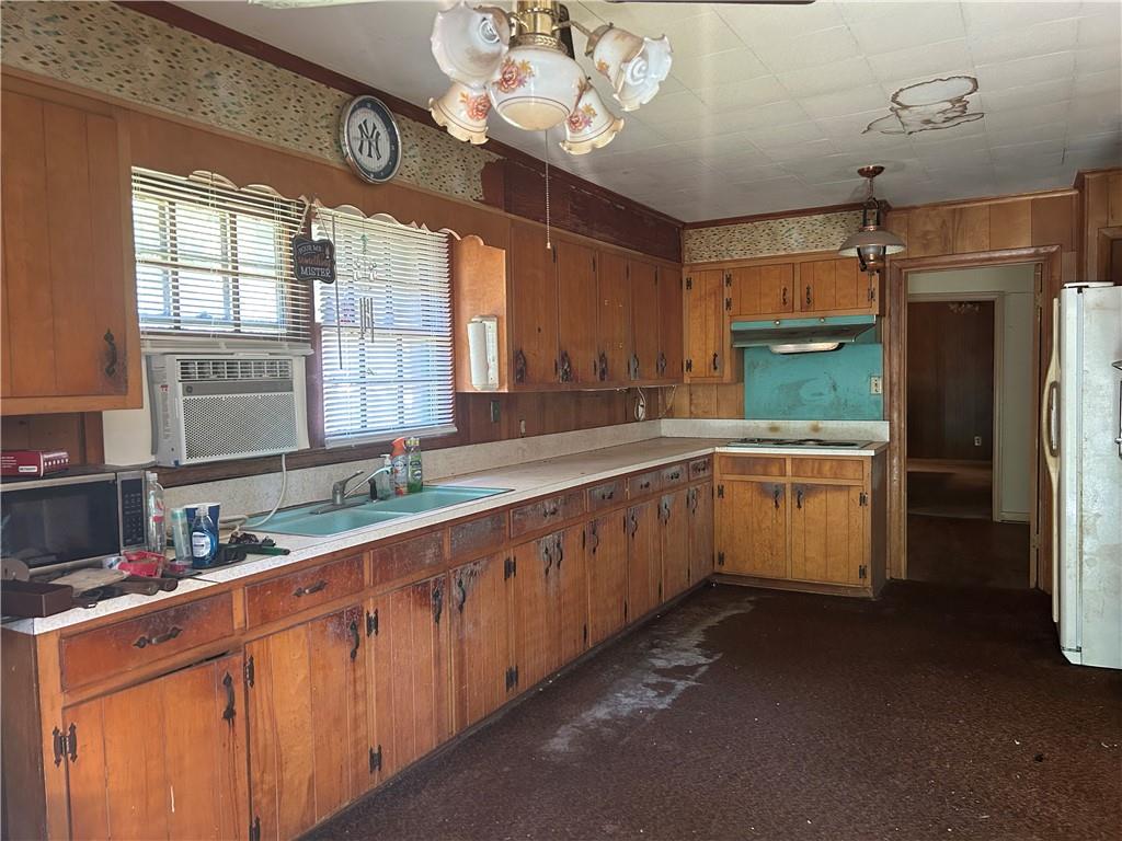 2851 Potter Drive - Photo 4