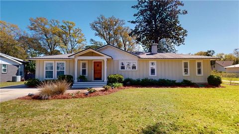 Photo of 252 N Ingleside Street, Fairhope, AL 36532 (MLS # 7736382)
