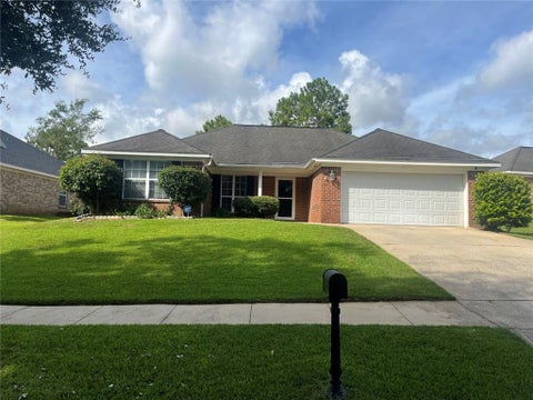 Photo of 1912 Clarke Road E, Mobile, AL 36695 (MLS # 7830834)