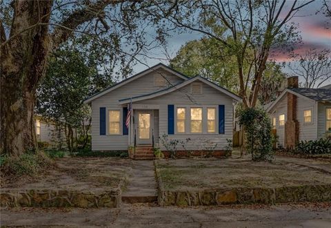 Photo of 136 Florence Place, Mobile, AL 36607 (MLS # 7722545)