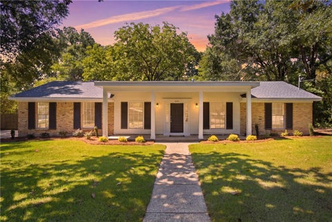 Photo of 3250 Maudelayne Drive E, Mobile, AL 36693 (MLS # 7841202)