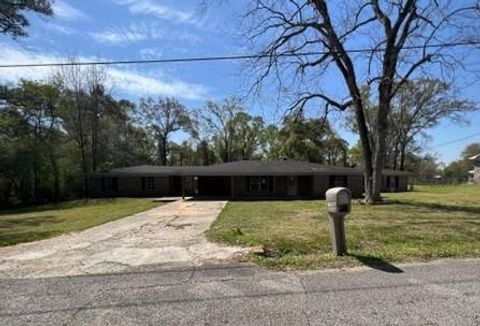 Photo of 675 Wilson Boulevard, Axis, AL 36505 (MLS # 7752956)