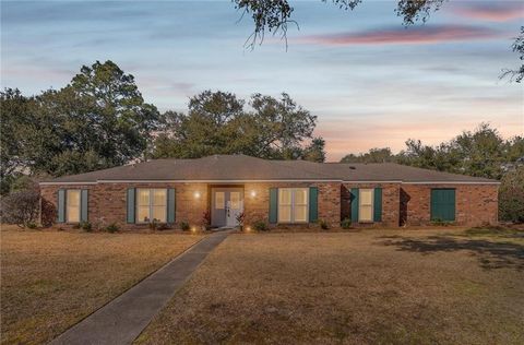 Photo of 3654 Claridge Road S, Mobile, AL 36608 (MLS # 7722191)