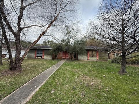 Photo of 3754 Claridge Road N, Mobile, AL 36608 (MLS # 7729828)
