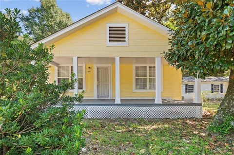 Photo of 1620 Phillips Lane, Mobile, AL 36618 (MLS # 7664599) Photo of 1620 Phillips Lane, Mobile, AL 36618 (MLS # 7664599)