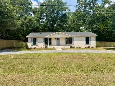 Photo of 9481 Pinewood Avenue, Elberta, AL 36530 (MLS # 7796495)