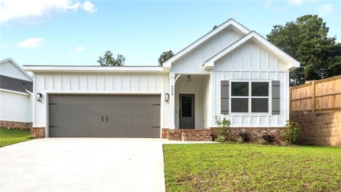 Photo of 5520 Cross Creek Drive, Mobile, AL 36693 (MLS # 7797033)