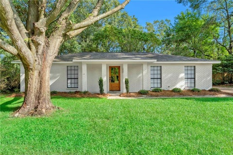 Photo of 6750 Somerset Drive N, Mobile, AL 36619 (MLS # 7840217)