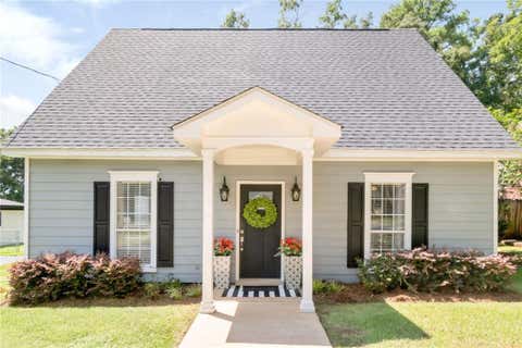 Photo of 1110 Mcneil Avenue, Mobile, AL 36609 (MLS # 7824116)