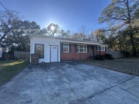 Photo of 3157 Angus Drive S, Mobile, AL 36606 (MLS # 7773382)
