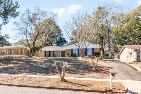 Photo of 728 Brannan Drive E, Mobile, AL 36693 (MLS # 7716301)