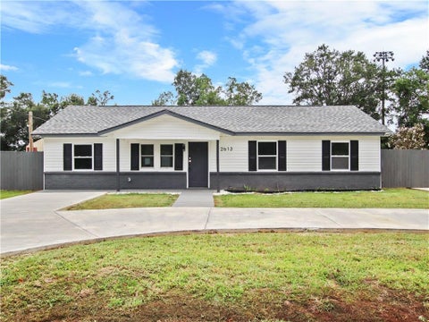 Photo of 2613 Club House Road, Mobile, AL 36605 (MLS # 7826592)