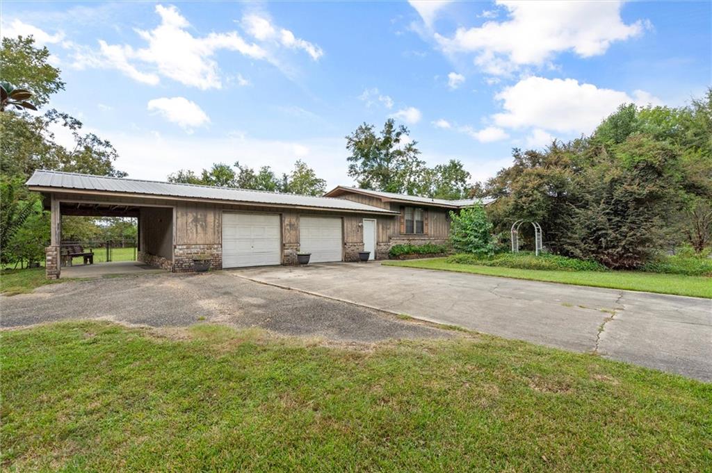 Saraland, Alabama 36571, United States, 3 Bedrooms Bedrooms, ,2 BathroomsBathrooms,Residential,Pending,41337