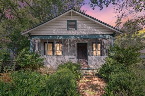 Photo of 565 Cedar Avenue, Mobile, AL 36603 (MLS # 7657176) Photo of 565 Cedar Avenue, Mobile, AL 36603 (MLS # 7657176)