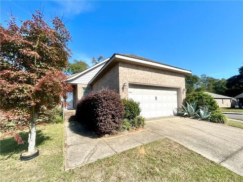 Photo of 6320 Mcmurray Place N, Mobile, AL 36609 (MLS # 7685822)