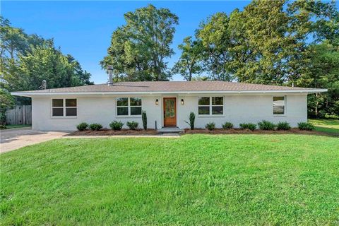 Photo of 29 Paddock Drive, Fairhope, AL 36532 (MLS # 7797277)