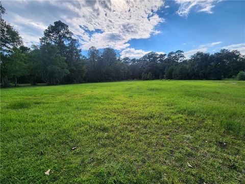 Photo of 0 Wintzell Avenue, Bayou La Batre, AL 36509 (MLS # 7694288)