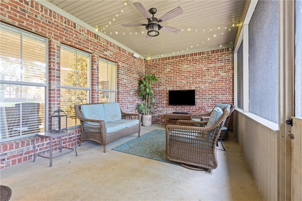 Mobile, Alabama 36619, United States, 4 Bedrooms Bedrooms, ,3 BathroomsBathrooms,Residential,Pending,250268