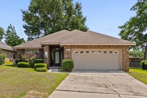 Photo of 2551 Bluebeard Lane E, Mobile, AL 36695 (MLS # 7773389)