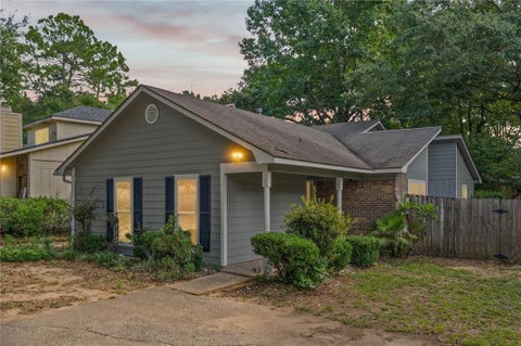 Photo of 1805 Spring Brook Court, Mobile, AL 36609 (MLS # 7821737)