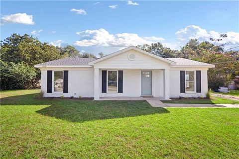 Photo of 4729 Rose Hill Drive, Mobile, AL 36619 (MLS # 7660680)