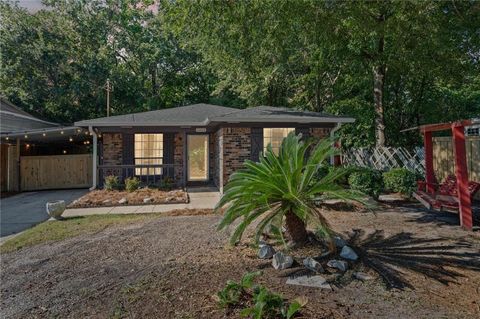 Photo of 1211 Alba Street, Mobile, AL 36605 (MLS # 7637406)