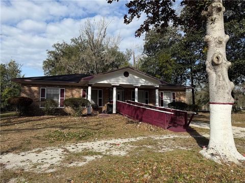 Photo of 1450 Shelton Drive, Mobile, AL 36605 (MLS # 7727593)