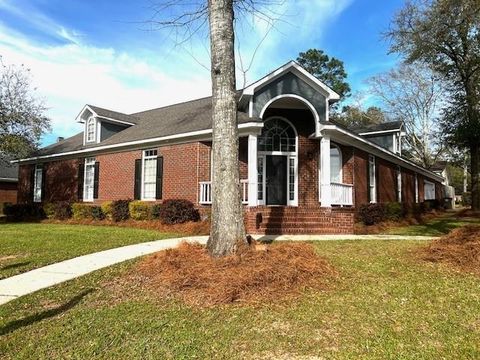 Photo of 6108 Sturbridge Drive, Mobile, AL 36609 (MLS # 7737232)