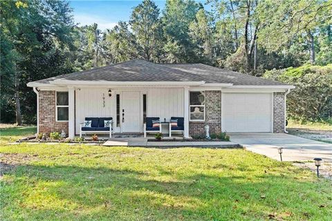 Photo of 1933 Wildwood Place, Mobile, AL 36609 (MLS # 7686634)